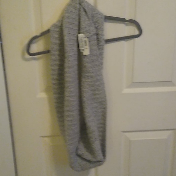 Brand new gray infinity scarf - Picture 2 of 2